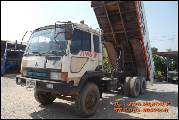 ขายด่วน 10 ล้อ ดั้ม MITSUBISHI FUSO 527M-TF  260 แรง เทอร์โบ สภาพเดิมๆ พร้อมใช้งาน ราคาสุดคุ้ม