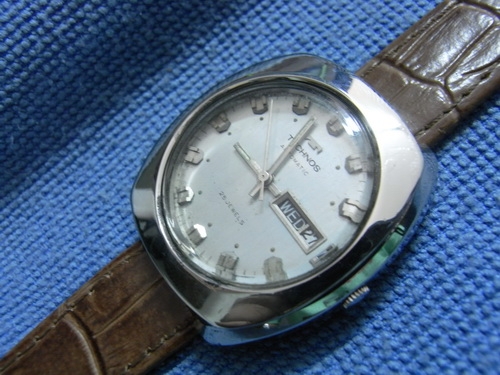 3ม.ค.((น้าเล็ก)) นำเสนอนาฬิกาข้อมือ หลายเรือน 3ม.ค.((น้าเล็ก)) นำเสนอนาฬิกาข้อมือ หลายเรือน