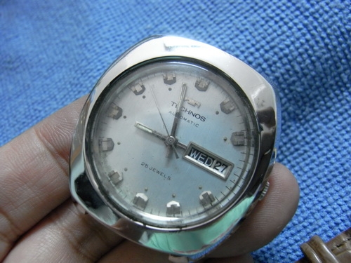 3ม.ค.((น้าเล็ก)) นำเสนอนาฬิกาข้อมือ หลายเรือน 3ม.ค.((น้าเล็ก)) นำเสนอนาฬิกาข้อมือ หลายเรือน