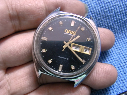 3ม.ค.((น้าเล็ก)) นำเสนอนาฬิกาข้อมือ หลายเรือน