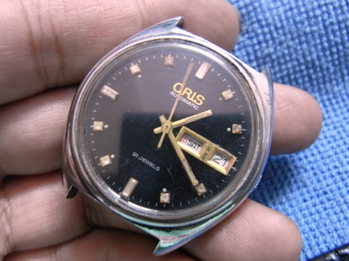 3ม.ค.((น้าเล็ก)) นำเสนอนาฬิกาข้อมือ หลายเรือน