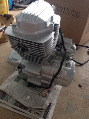 เครื่อง lifan150