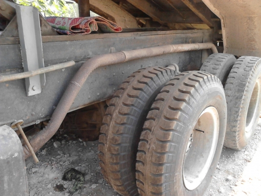 ขายรถสิบล้อISUZUล๊อกกี้คัตชีใหย่ราคาถูกสวยพร้อมใช้