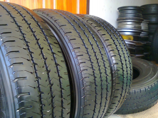 ยาง14 1ชุดปี13 ลงดินไม่ถึง2000 km