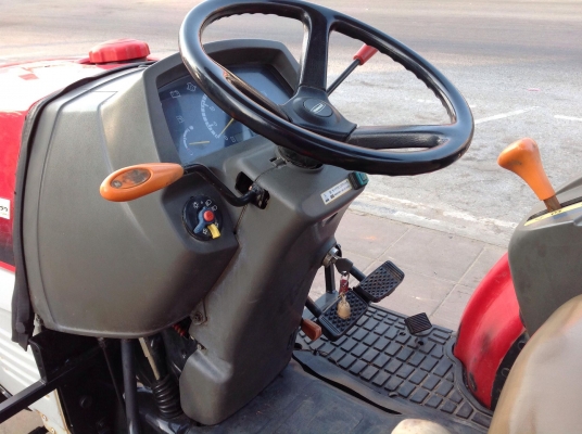 แทรกเตอร์ยันร์มา  35 แรง สภาพเยี่ยมมากๆ พร้อมใช้งาน มีผาน  1 พวง