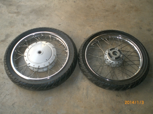 ล้อเดิม yamaha fino หน้าหลัง ครบชุด500บาท