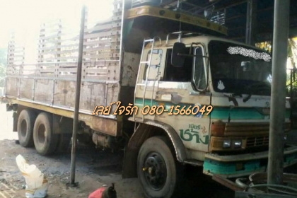 ***ขายแล้วครับขอบคุณ Truck2hand ขาย10ล้อเพลาเดียว HINO FL186 HO7C 185HP เครื่องเดิมเกียร์เดิม เครื่องแน่นดี แรง ช่วงล่างเดิมคัสซีสวยไม่ปะไม่ดาม กระบะล่องพื้นไม้คอกไม้สภาพดี ไม่ผุ หัวบางเดิมมีสีแตกสีลอกบ้าง ภายในดีคอนโซลครบ เบรคทริฟฟี่ พ.พาวเวอร์ ยางคู่หน้
