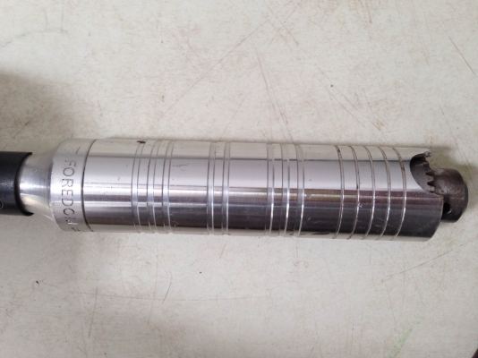 ขายเครื่องเจาะ เจียร ขัด แบบสายต่อ ยี่ห้อ Foredom USA 220 V ไฟบ้าน สภาพสวยมาก พร้อมใช้งาน