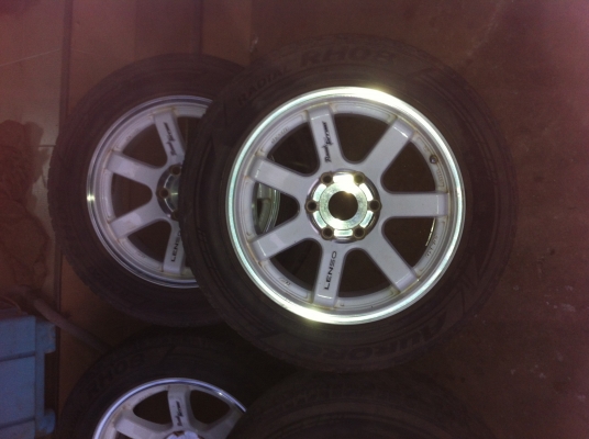 Lenso 18"x9j กระบะ 6 รู  พร้อมยาง 255 55 18