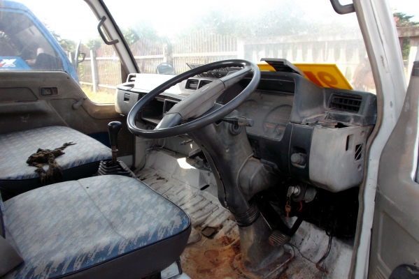 ขายด่วนรถ6ล้อมิทชูแคนเตอร์เครือง115แรงติดเครน1.9ตันคาโต้ ขายด่วนรถ6ล้อมิทชูแคนเตอร์เครือง115แรงติดเครน1.9ตันคาโต้