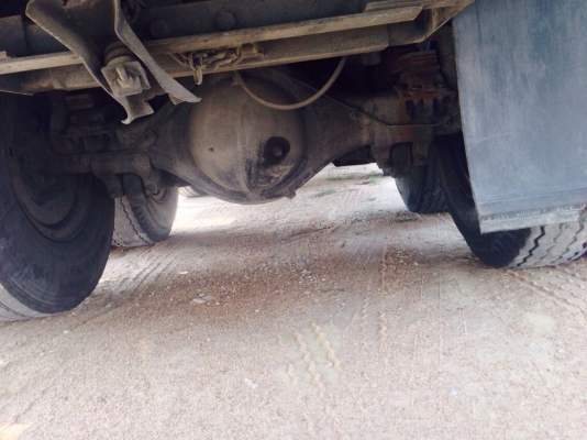 อีซูซุ ร๊อคกี้ 175 12ล้อ บรรทุกได้30ตัน อีซูซุ ร๊อคกี้ 175 12ล้อ บรรทุกได้30ตัน