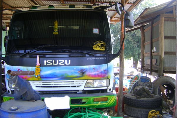 ขายรถ 6 ล้อใหญ่ อีซูซุ195 แรง