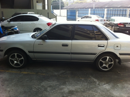 โตโยต้า หน้ายิ้ม 1.6 GL สวยมากๆ