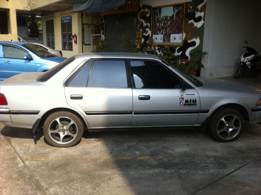 โตโยต้า หน้ายิ้ม 1.6 GL สวยมากๆ