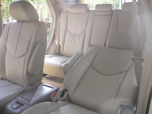 ขายรถ TOYOTA HARRIER 2.2 ABS AIRBAG2 ปี 2005 สีขาวมุข เกียร์อัตโนมัติ  ติดแก๊ส LPGหัวฉีด