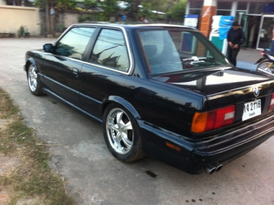 ขาย bmw  E30  2 ประตู