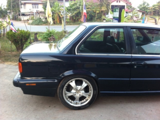ขาย bmw  E30  2 ประตู