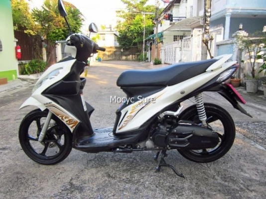 Suzuki Skydrive 125iสีขาว วิ่ง4พันโล ล้อแม็กตัวท๊อป