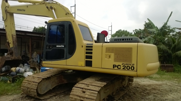 PC200-6 ซีเรียลสูง94675 ไฟฟ้าครบ เอวแน่นช่วงล่างสวย มีออยคูลเลอร์...มีเล่มทะเบียน..