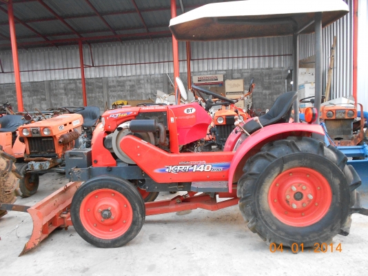 ขายรถไถคูโบต้า KRT140 PTO พร้อมใบดันหน้าคูโบต้า