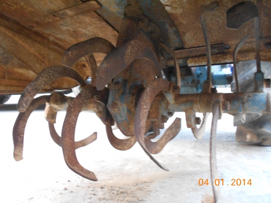 ขายด่วน รถไถคูโบต้าพรวนดิน K700 เก่านอก