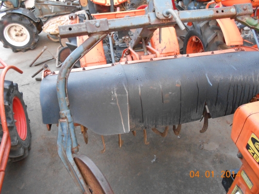 ขายด่วน รถไถคูโบต้า B5000 เก่านอก สภาพใหม่ พร้อมใช้งาน