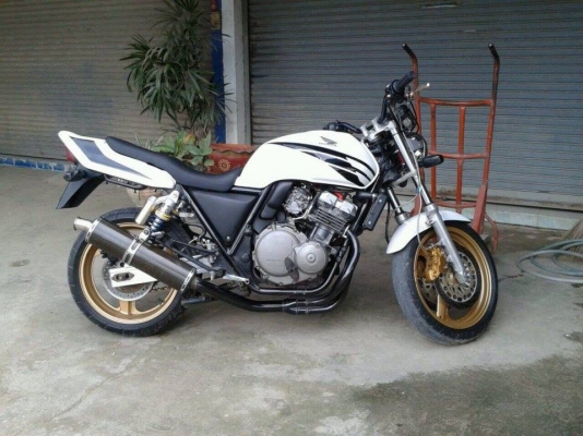 ขายรถ honda super 4 ปี 93 มีอินวอยครับ รถสวยๆ ราคาถูกๆๆ ของแต่งเต็ม วิ่งไม่มีสะดุด สนใจมาลองขับดูราคาคุยกันได้ (ขายแล้ว)