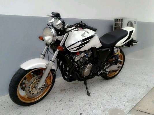 ขายรถ honda super 4 ปี 93 มีอินวอยครับ รถสวยๆ ราคาถูกๆๆ ของแต่งเต็ม วิ่งไม่มีสะดุด สนใจมาลองขับดูราคาคุยกันได้ (ขายแล้ว)