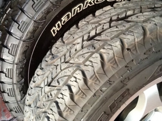 ขายยาง  B/S  245 x 75 x 16  Japan