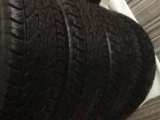 ขายยาง  B/S  245 x 75 x 16  Japan