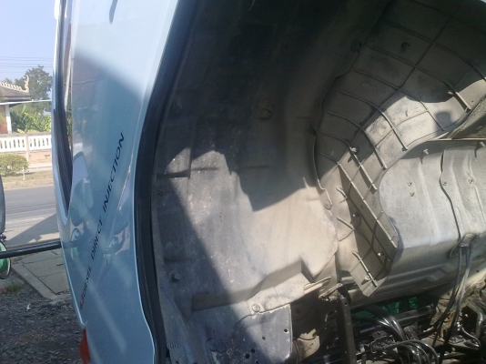 ขายหกล้อ ISUZU NPR 120  แอร์+เวอร์