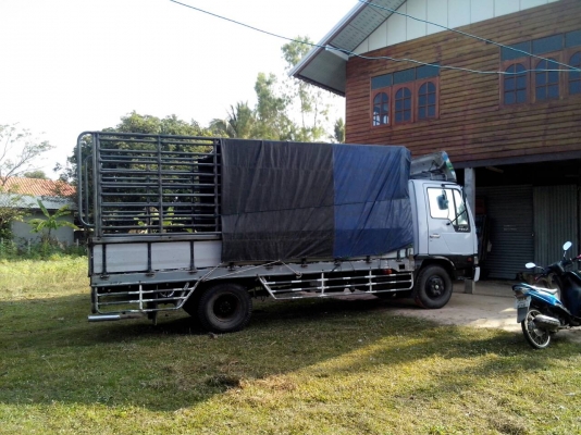 FB4J ขายครับ หกล้อล่อง พร้อมเล่มทะเบียนครับ