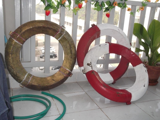 ขายห่วงชูชีพทองเหลืองโบราณ