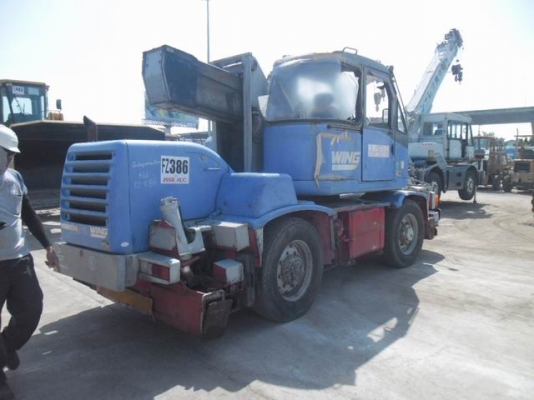 ขายรถเครน KOMATSU LW 100-1 ขายรถเครน KOMATSU LW 100-1