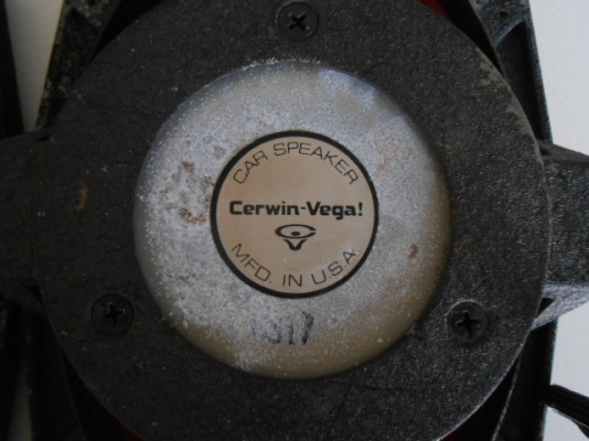 ลำโพง 6/9 Cerwin Vega