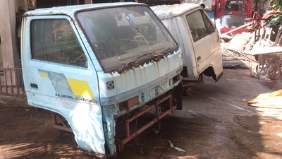 ต้องการขาย หัวรถ ELF NKR ต้องการขาย หัวรถ ELF NKR