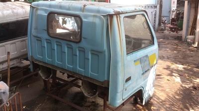 ต้องการขาย หัวรถ ELF NKR ต้องการขาย หัวรถ ELF NKR