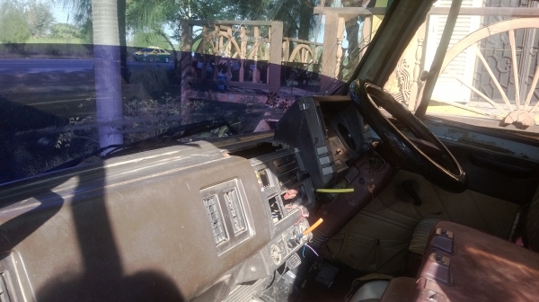 ISUZU RUCKY เครื่อง145แรงดีมาก คัสซีสดี กระบะเหล็กคอกเหล็ก ยาว5.5 เมตร ไม่มีผุ เอาไปใช้งานได้เลยไม่ต้องซ่อม