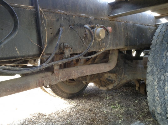 ขายด่วน รถเกี่ยวข้าวไอ้หนุ่มไวไฟ และ รถสิบล้อหัวยาวลากรถเกี่ยว ขายด่วน รถเกี่ยวข้าวไอ้หนุ่มไวไฟ และ รถสิบล้อหัวยาวลากรถเกี่ยว