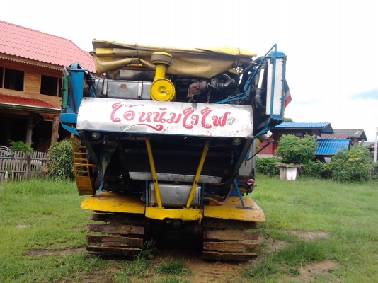 ขายด่วน รถเกี่ยวข้าวไอ้หนุ่มไวไฟ และ รถสิบล้อหัวยาวลากรถเกี่ยว