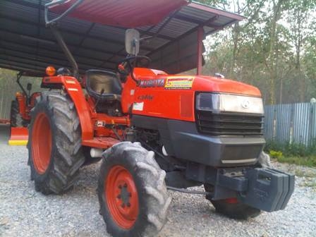 ขายรถไถ Kubota L 3408(4WD)พร้อมผานหลัง ขายรถไถ Kubota L 3408(4WD)พร้อมผานหลัง