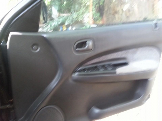 ขายด่วน มาสด้า ซีดาน ปี 97 เครื่อง 1.6 เกียร์ธรรมดาค่ะ