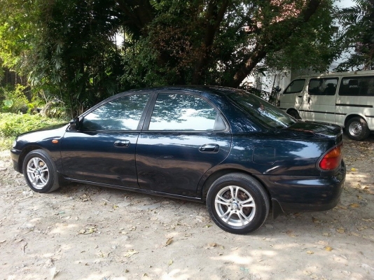 ขายด่วน มาสด้า ซีดาน ปี 97 เครื่อง 1.6 เกียร์ธรรมดาค่ะ