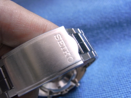 4ม.ค.((น้าเล็ก)) นำเสนอนาฬิกาข้อมือ หลายเรือน 4ม.ค.((น้าเล็ก)) นำเสนอนาฬิกาข้อมือ หลายเรือน