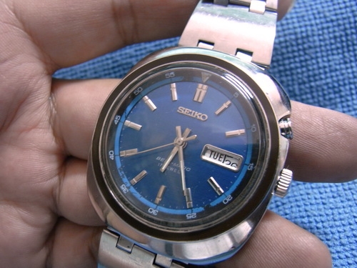 4ม.ค.((น้าเล็ก)) นำเสนอนาฬิกาข้อมือ หลายเรือน