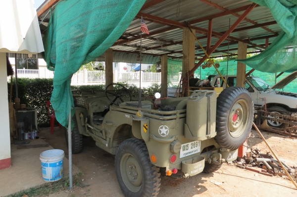 JEEP FORD เครื่องTOYOTA 12R ขับเคลื่อน 4 ล้อ