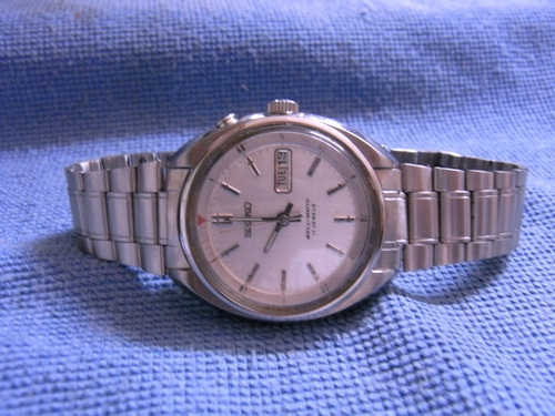 4ม.ค.((น้าเล็ก)) นำเสนอนาฬิกาข้อมือ หลายเรือน 4ม.ค.((น้าเล็ก)) นำเสนอนาฬิกาข้อมือ หลายเรือน