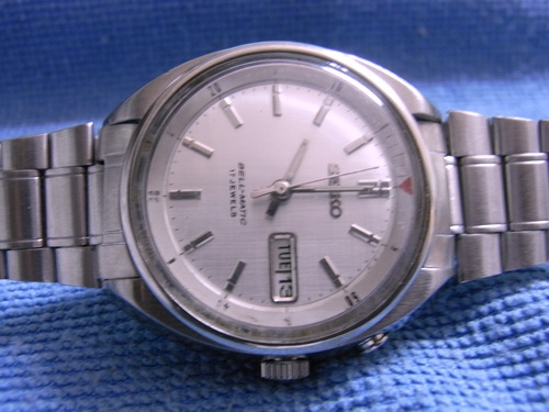 4ม.ค.((น้าเล็ก)) นำเสนอนาฬิกาข้อมือ หลายเรือน