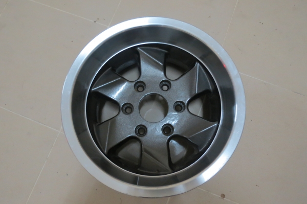 แม็กJRDขอบ 15X8.5 ออฟเซ็ตลึกET-20ขายด่วน4,900บาท