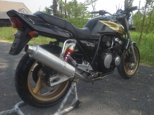 HONDA CB 400cc.เอกสารอินวอยร์ สภาพพร้อมใช้